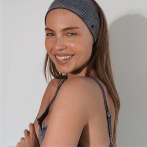 Gray Ribbed Headband
